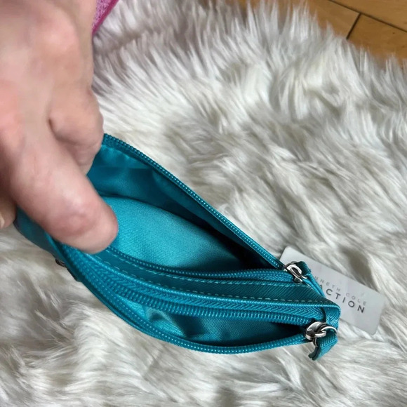 BNWT Kenneth Cole Reaction - Picture 3 of 6